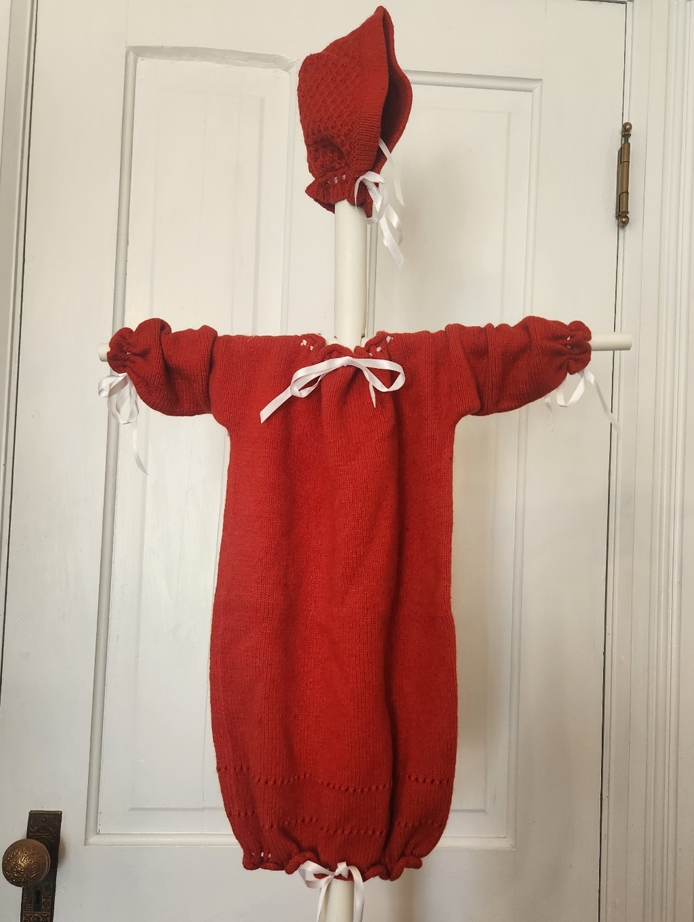 100% American Cashmere Red Baby Sacque, Bonnet & Blankie Set